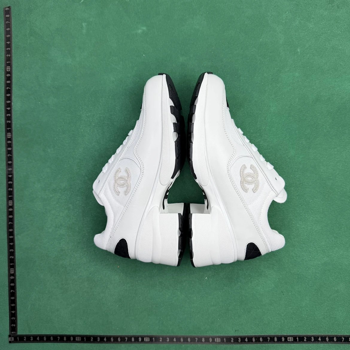 Chanel Cc Sneaker