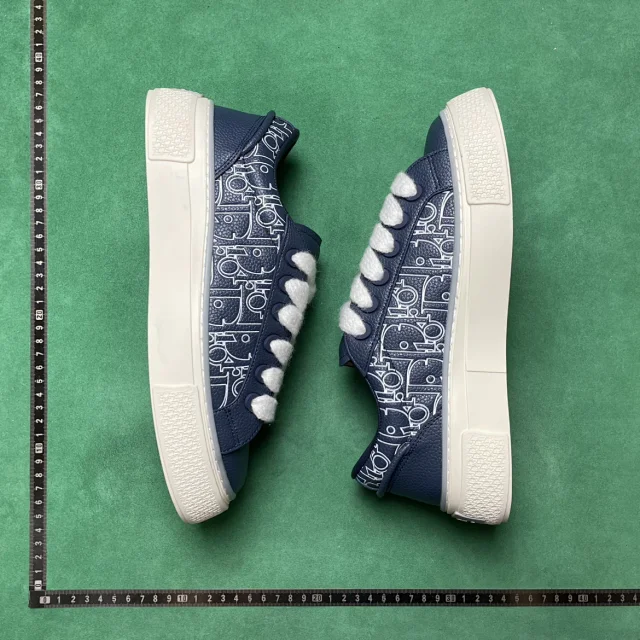 Dior Sneakers B33 Low-Top Lace-Up with Oblique Motif product detail image 6