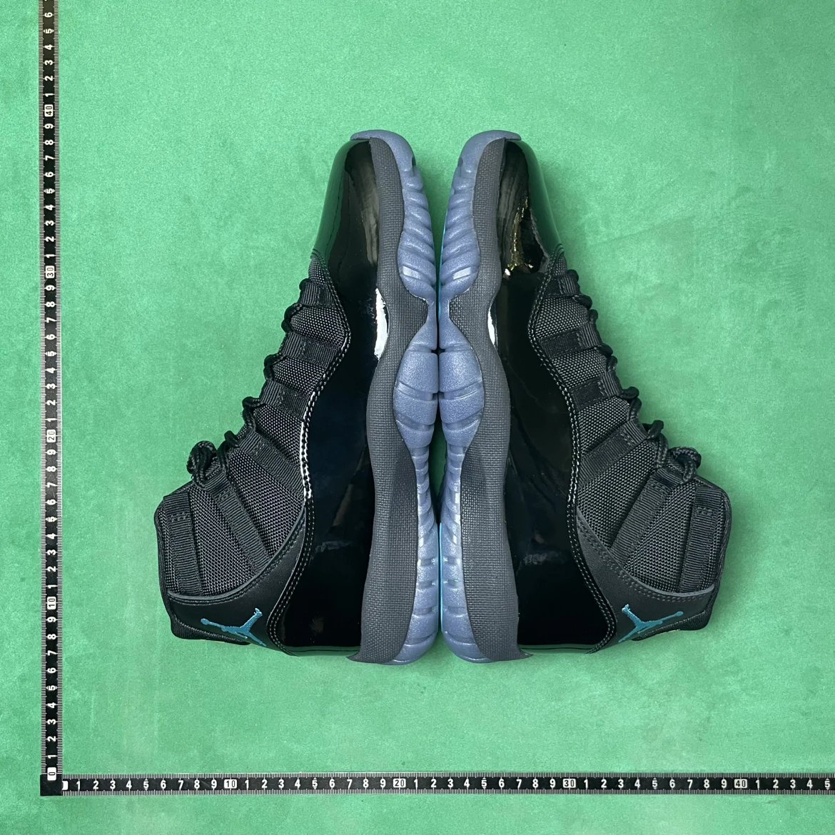 Air Jordan 11