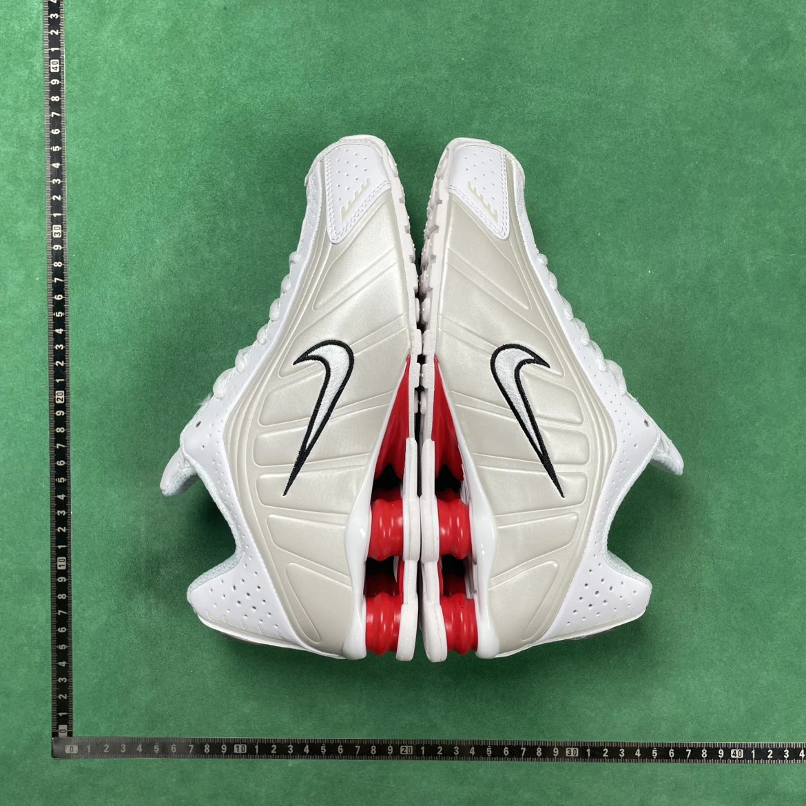 B1D Comfortable Versatile Shock-Absorbing Breathable Lightweight Low-Top Casual Running Shoes