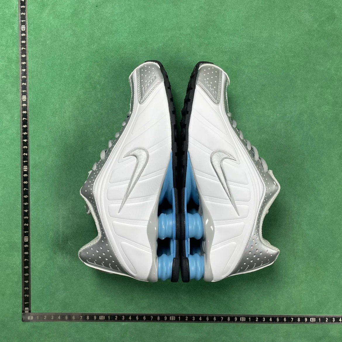 B1D Comfortable Versatile Shock-Absorbing Breathable Lightweight Low-Top Casual Running Shoes