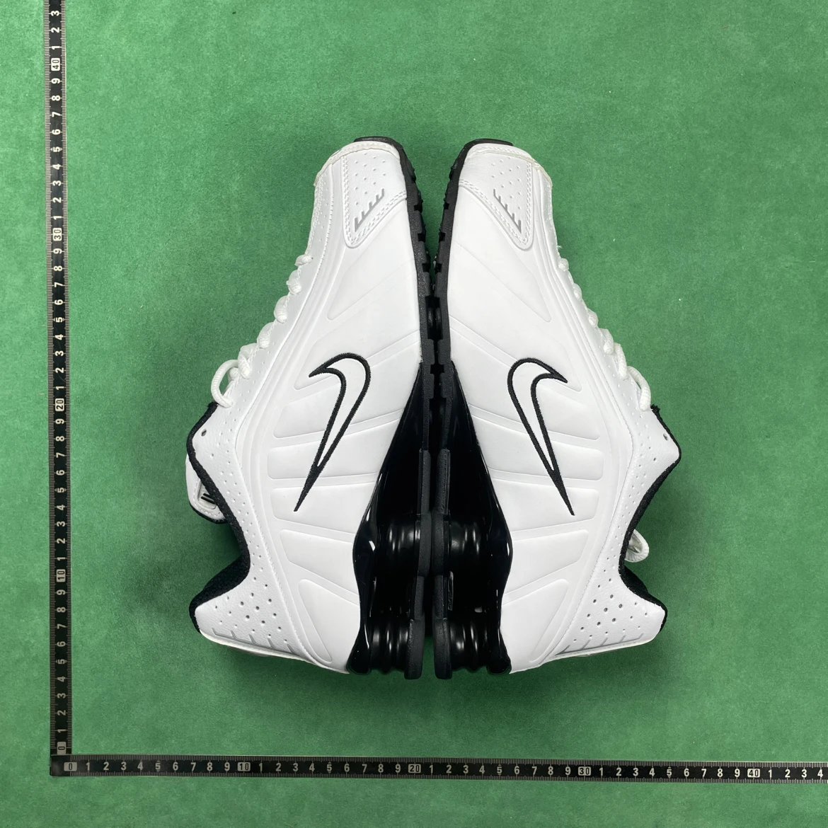 B1D Comfortable Versatile Shock-Absorbing Breathable Lightweight Low-Top Casual Running Shoes