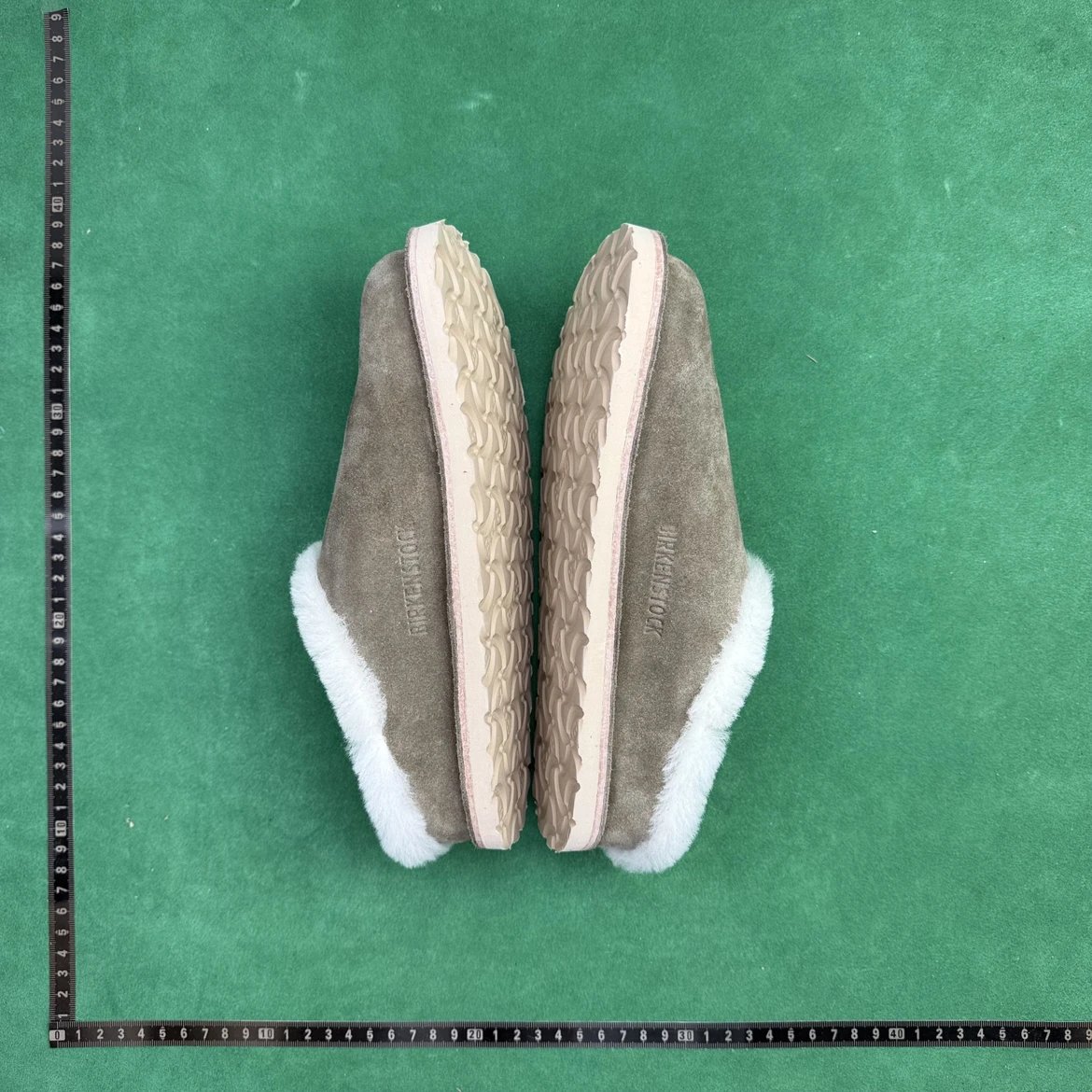 TT2 Warm, Comfortable & Stylish Closed-Toe Slippers