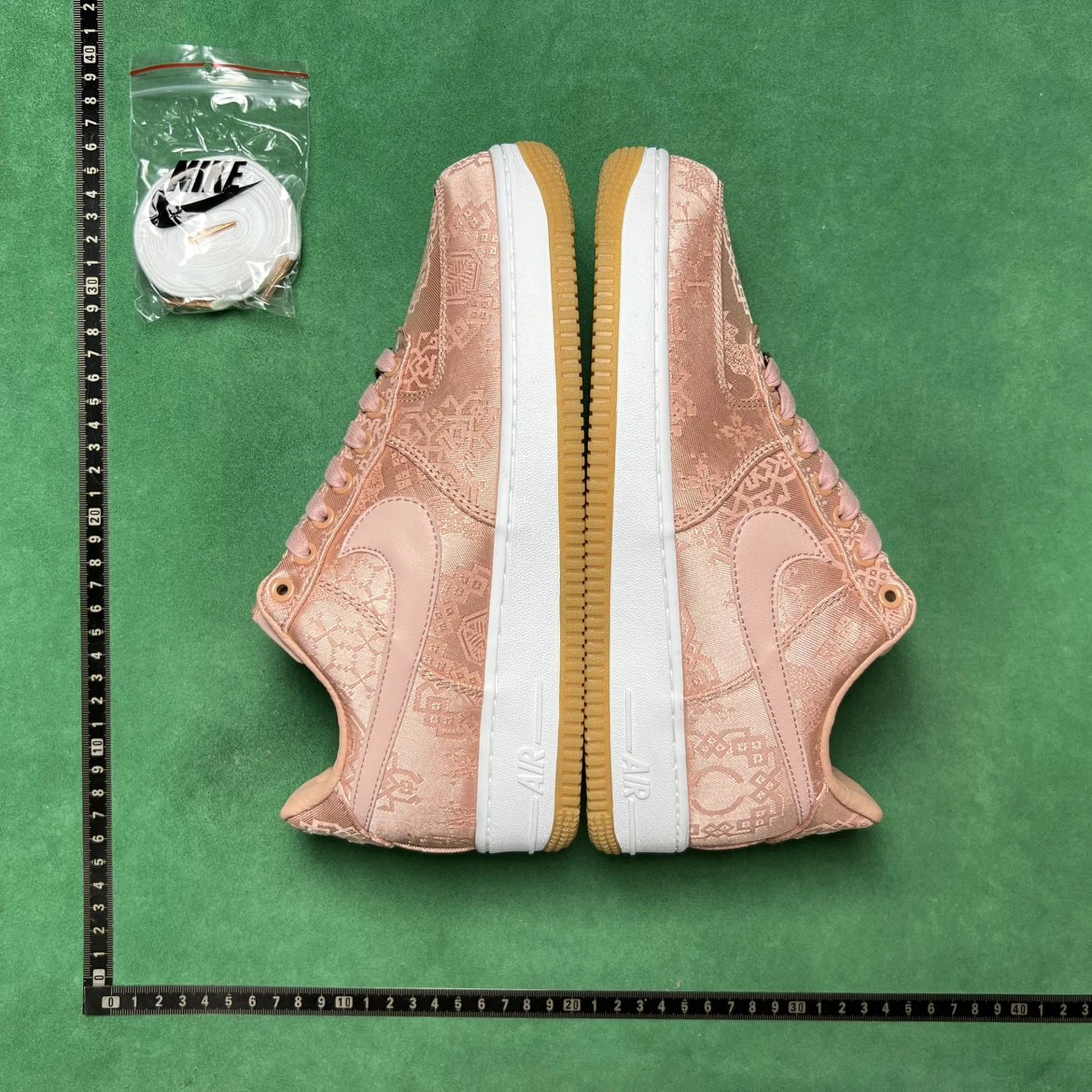 B4D Tear-Off Blue Silk Low-Top Board Shoes