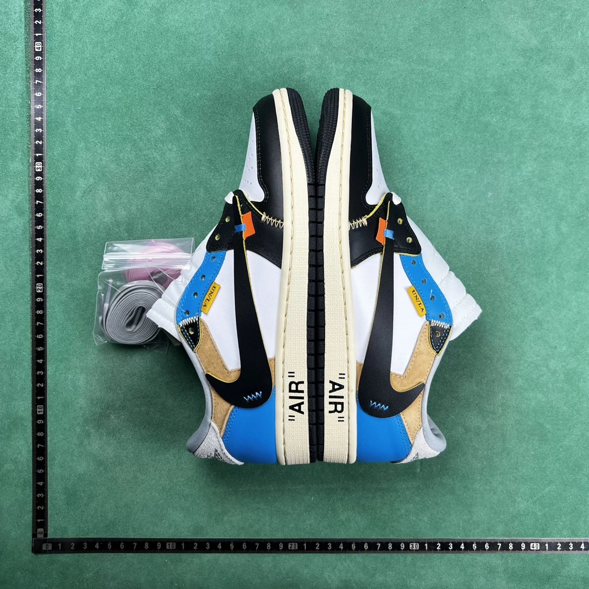 Nike Air Jordan 1 Low OG Basketball Shoes-008922