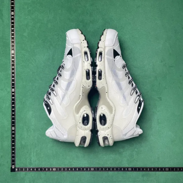 Nike Air Max Plus White Navy Speckled Sneakers - 6