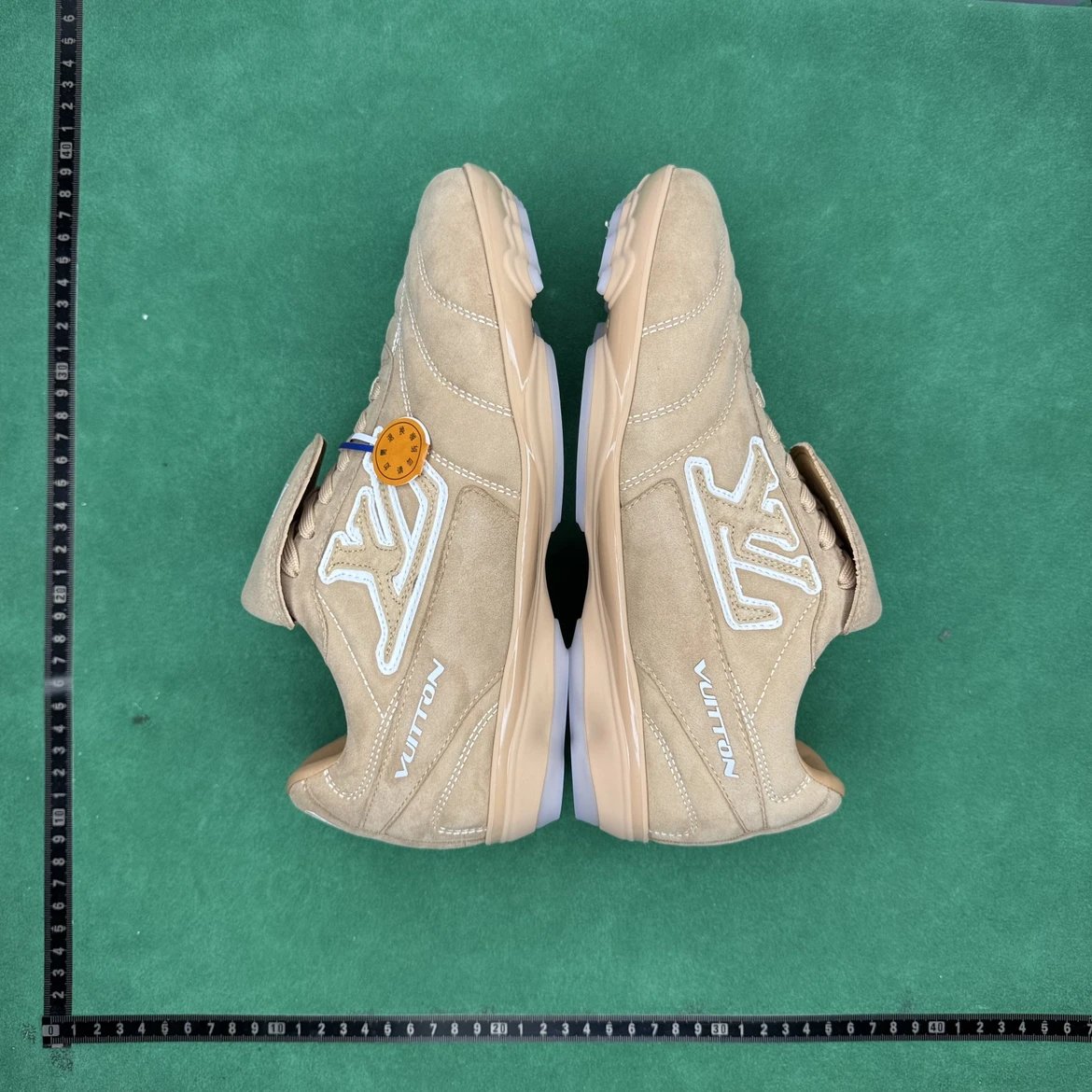 Louis Vuitton LV Trainer Sneakers-008566
