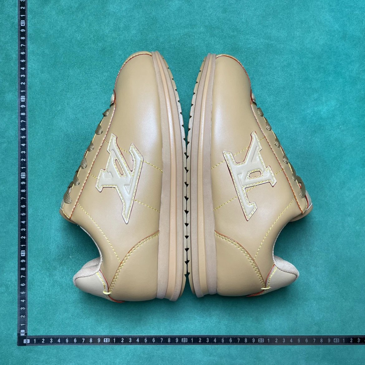LV/PRADA BD 5 压纹图案圆头系带低帮生活休闲鞋