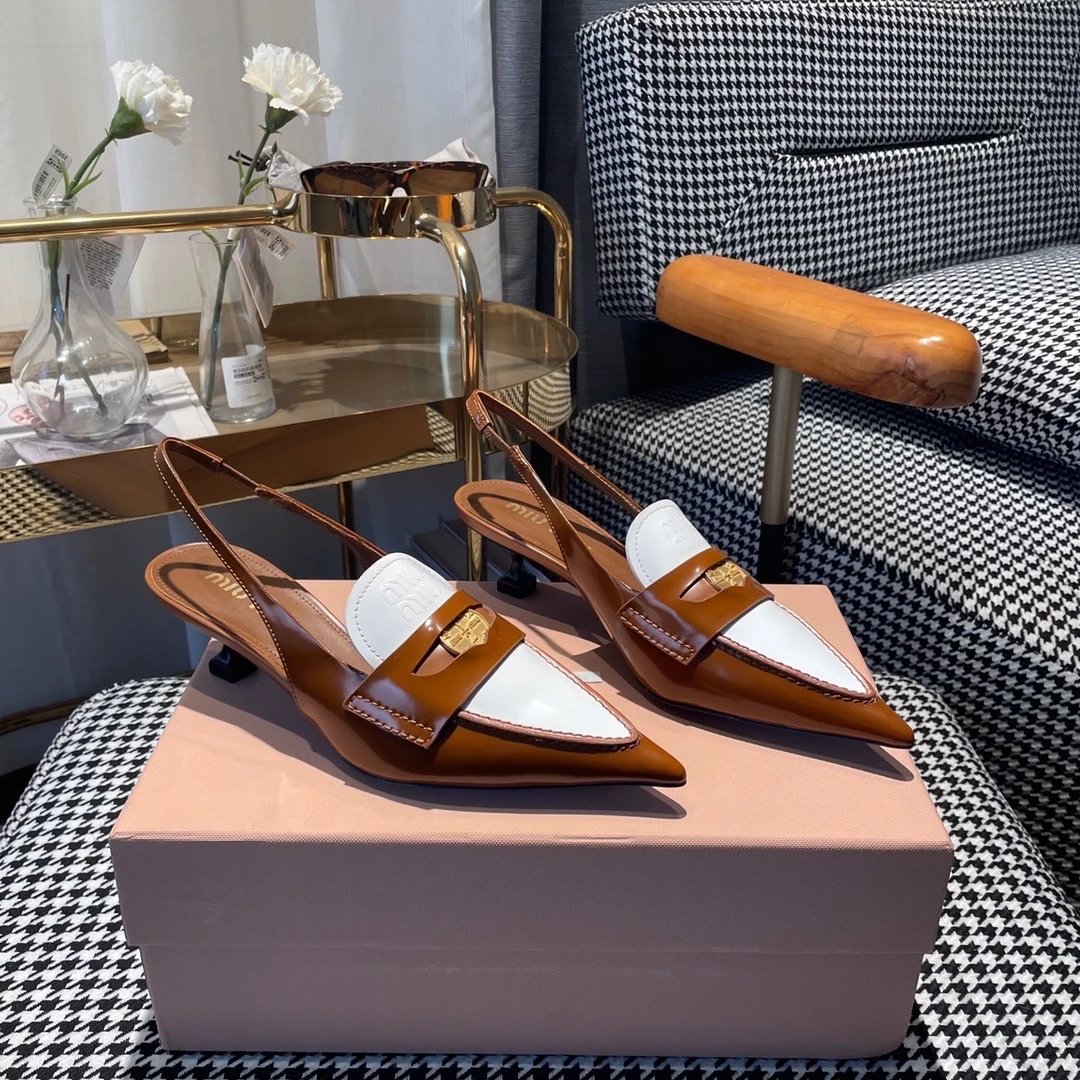 Miu Miu Slingback Coin · 2