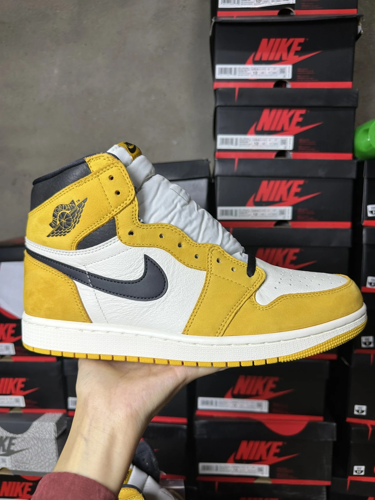Air Jordan 1 High Suede Basketball