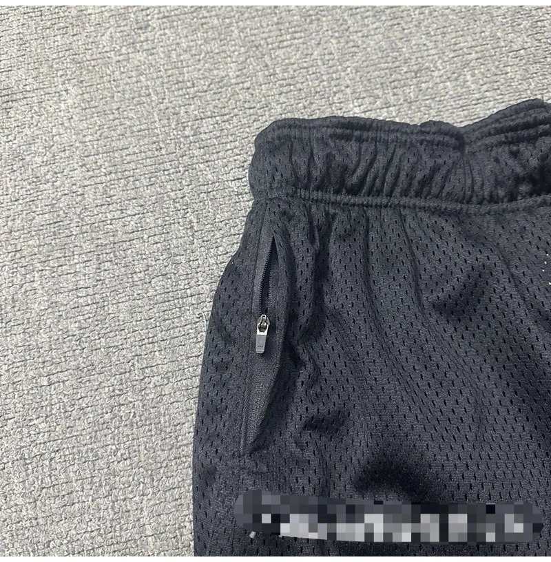 Corteiz Raglan Long-Sleeve T-Shirt White/Black - 18