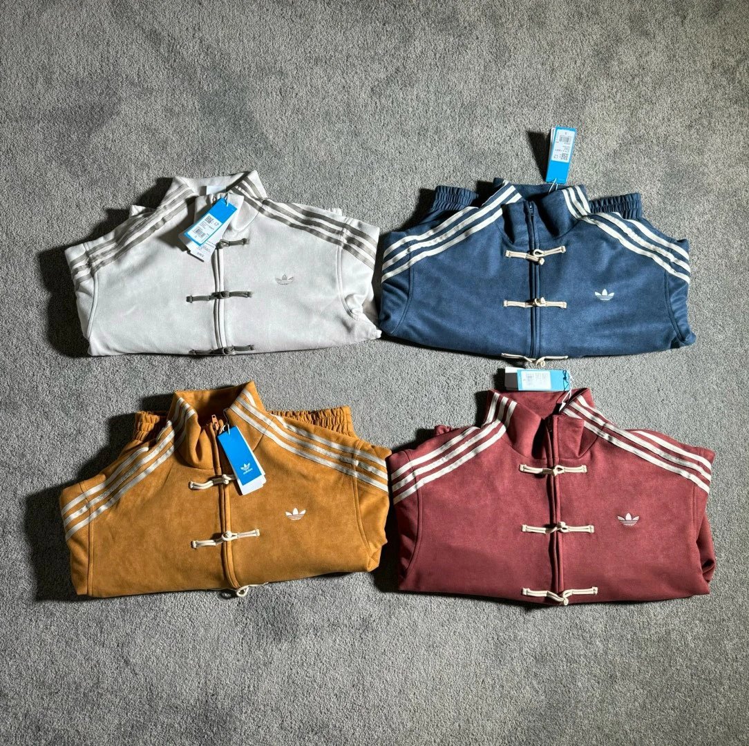 Full Size Range Available [New Five Colors: Dark Olive Green, Oatmeal, Charcoal Grey, Light Gray Blue, Plum Purple] Limited Edition New Chinese Style Frog Closure Suede Stand Collar Tang Suit Jacket, Fashionable Comfortable Versatile Loose Fit Striped Retro Stand Collar Jacket, Unisex