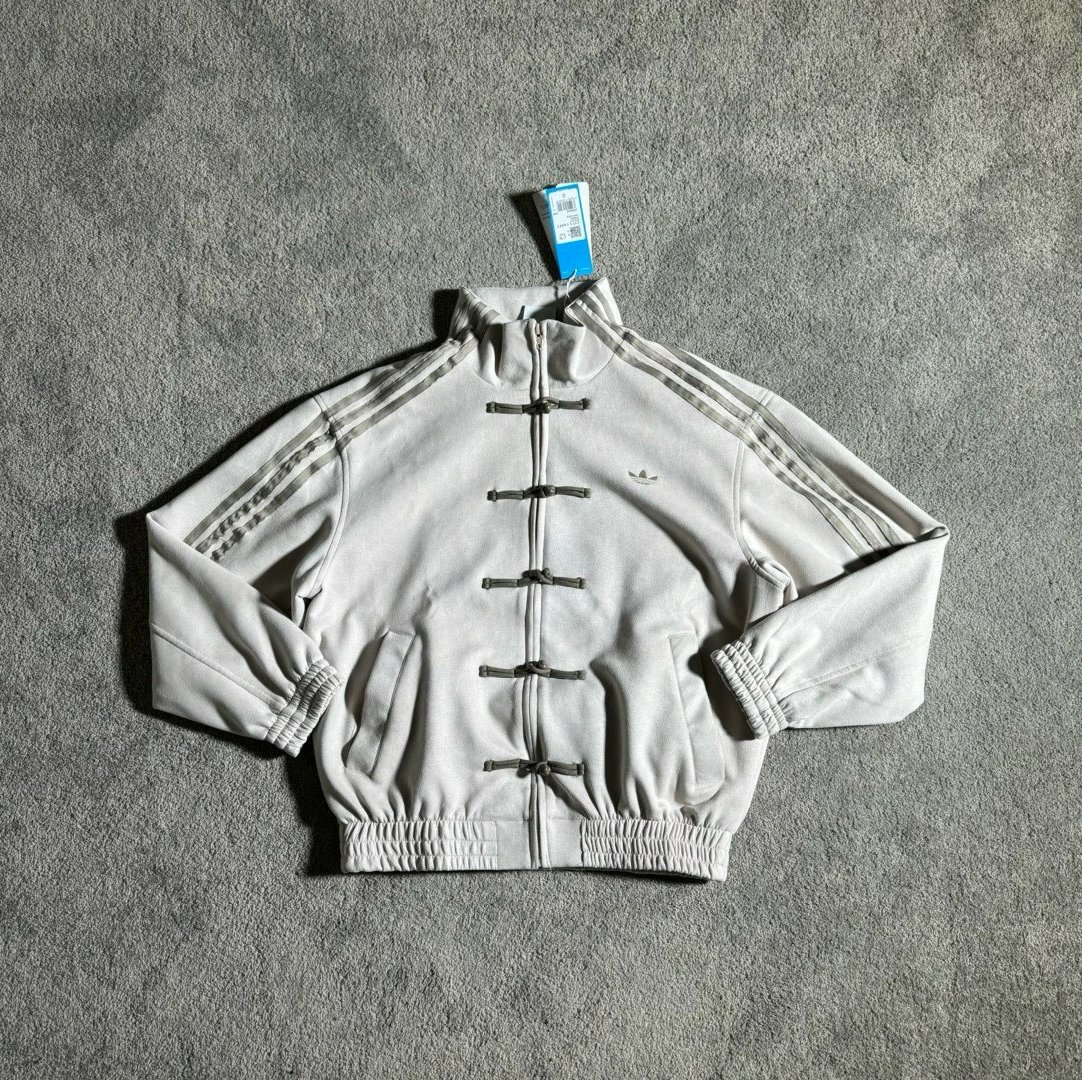 Off-White
