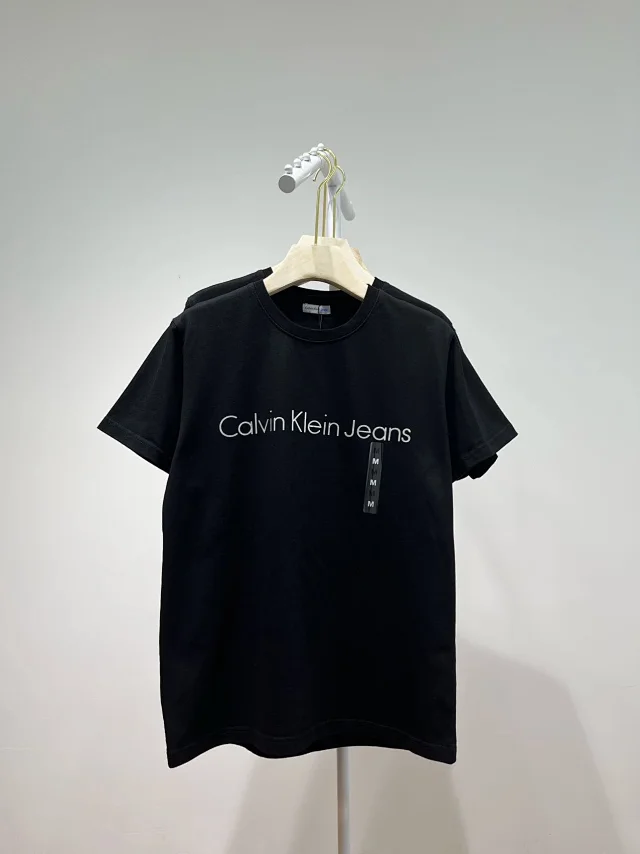 正版授权、假一罚十：Calvin Klein授权情侣款T恤 团购价79元包邮 买手党-买手聚集的地方