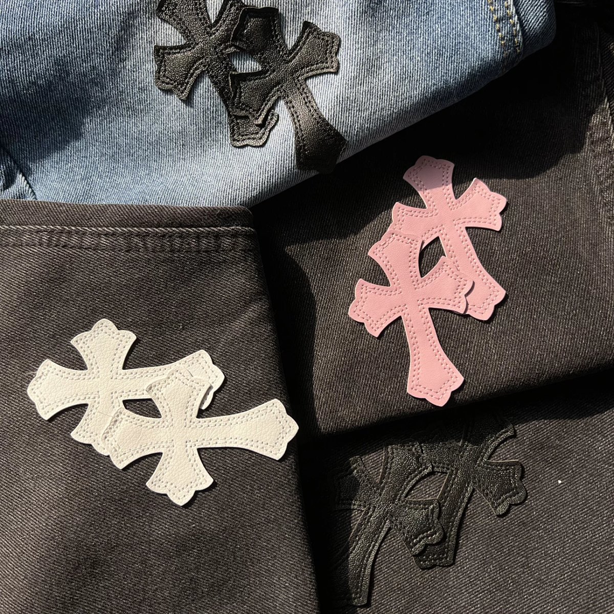 Chrome Hearts Cross-Embellished Straight-Leg Jeans Blue product detail 96 in Litbuy spreadsheet finds
