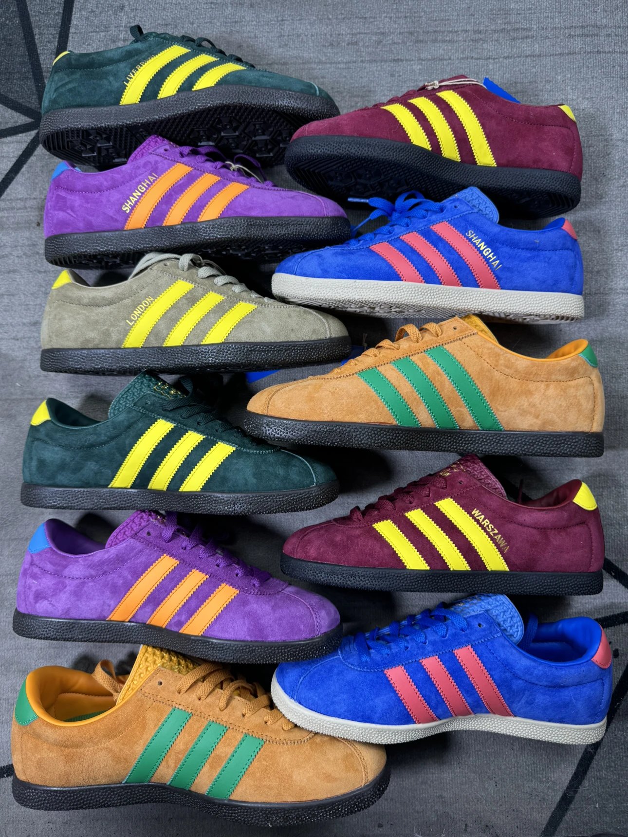 New Arrival Suede Brush Color Leather Upper 6 City Colorways Brand New with Box Premium Original Low-Top Originals City London Fashionable Comfortable Slip-Resistant Breathable Low-Top Skate Shoes Unisex