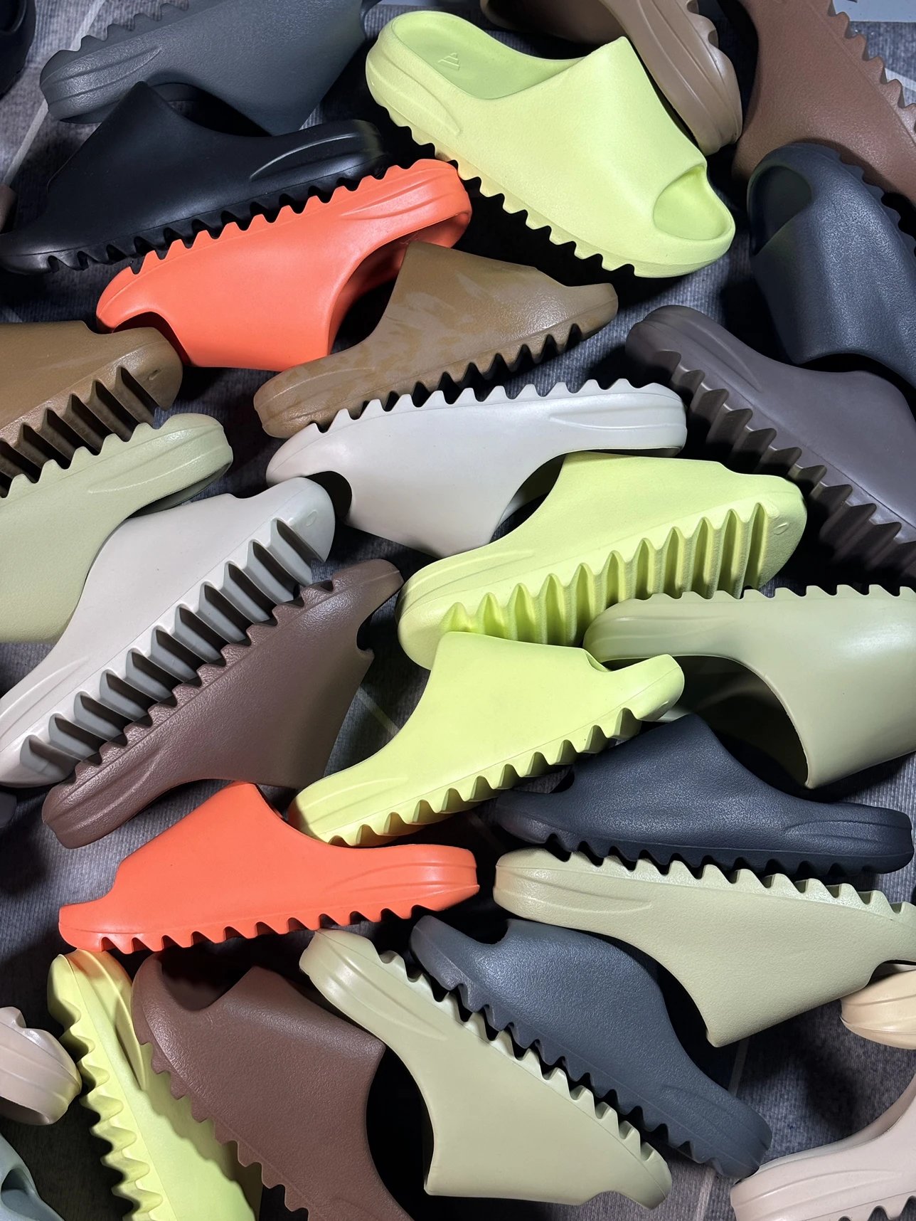 Yeezy Slide Sandal Couple