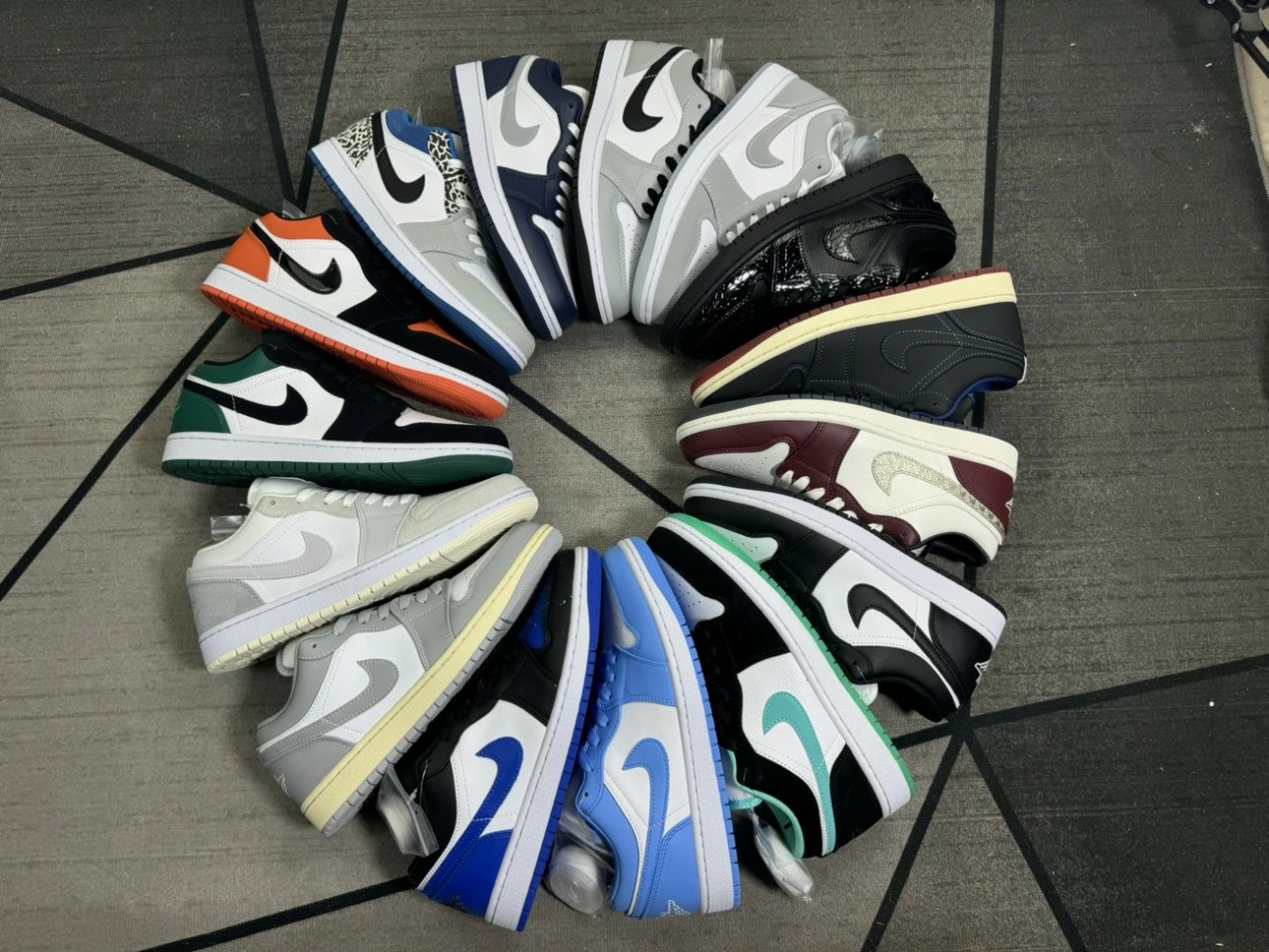 Air Jordan 1 Low