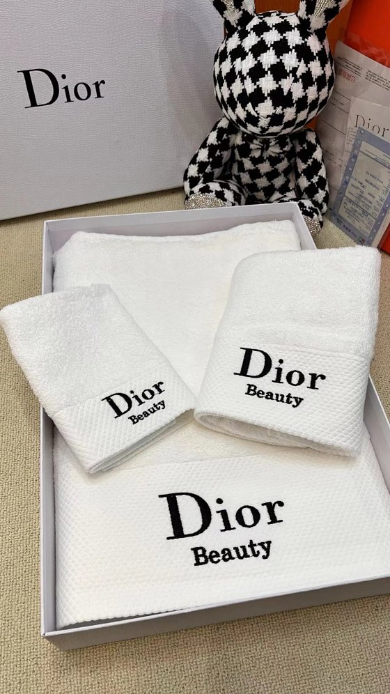 BURBERRY Brand Bath Towel ARMANI Designer Bath Towel HERMES Luxury Bath Towel Export Bath Towel 3-Piece Gift Set Bath Towels