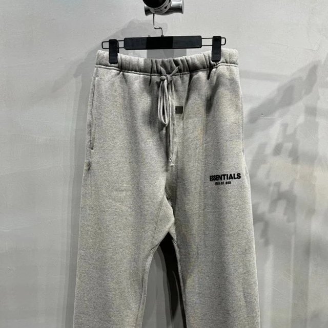 Straight leg pants in deep oat gray (also shipped during Chinese New Year)