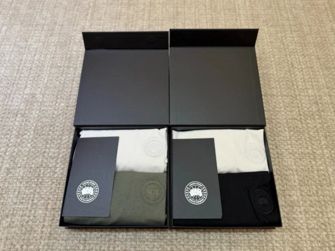 Gift Box Two-Piece Set 2026 Summer New Arrival Men's Goose Embroidered Logo Casual Round Neck Short-Sleeve T-Shirt Made of 100% Cotton Custom 40s Odel Double Yarn Plain Fabric Approx. 220 GSM Collar with Organic Matching Rib No Color Fading or Deformation Classic Chest Round Patch Embroidery Trendy Fashion Versatile Free Shipping