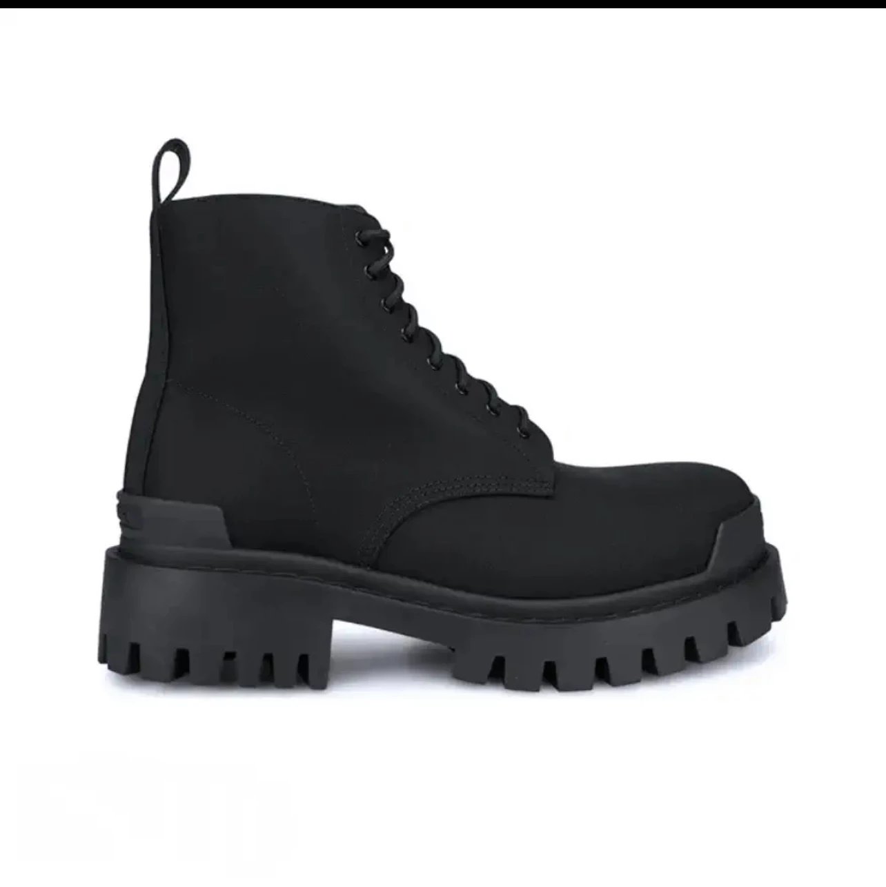 Black Canvas Style