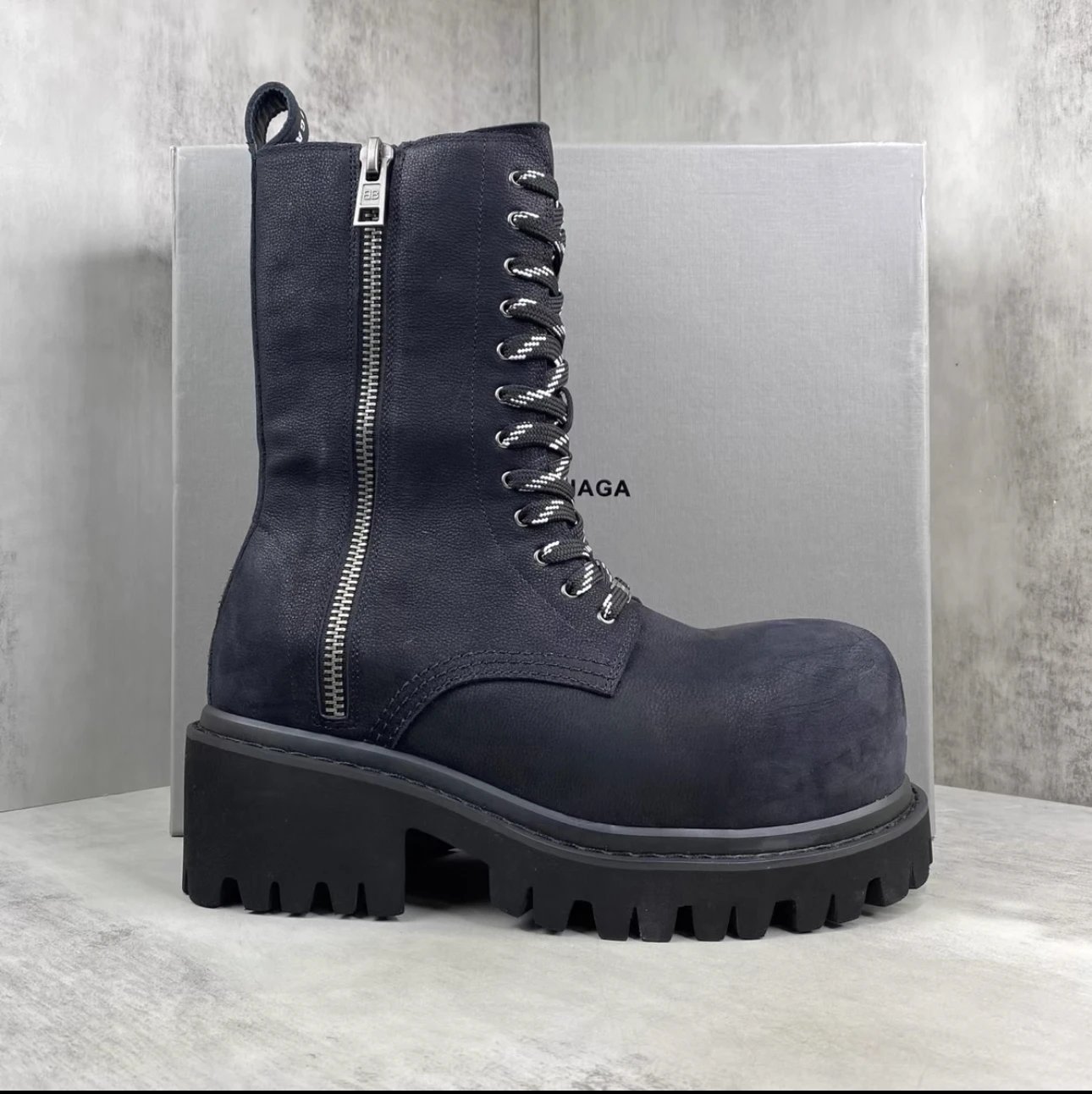 High-Top with Visible Stitching Zipper