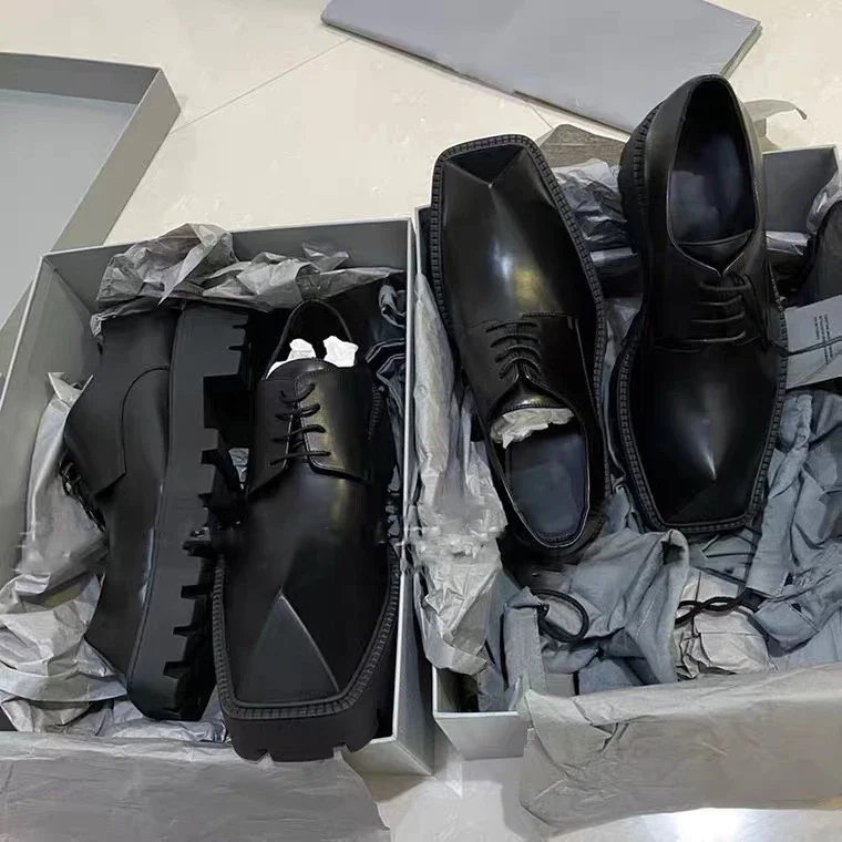 Balenciaga 犀牛德比犀牛鞋rhino derby balenciaga设计最成功的皮鞋之 