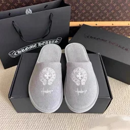 thumbnail for (In stock) Independent CH26SS new Kro-Heart Sanskrit Horseshoe Slippers New York Limited Hotel Slippers Black Large Horseshoe Hotel Slippers Summer In Stock