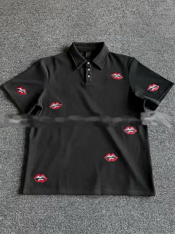 (In Stock) CH23SS New Chrome Hearts Red Lips Embroidered Polo Shirt Short Sleeve T-Shirt - New Red Lips Embroidery Print Logo Polo Shirt Short Sleeve T-Shirt