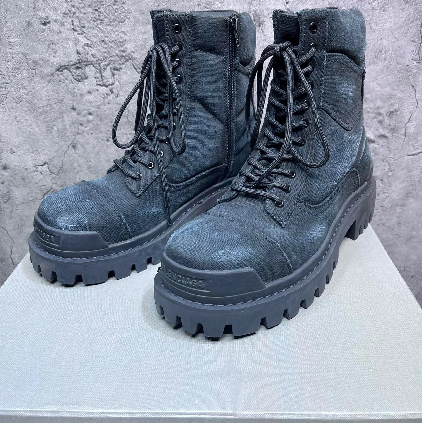 Washed Black Distressed