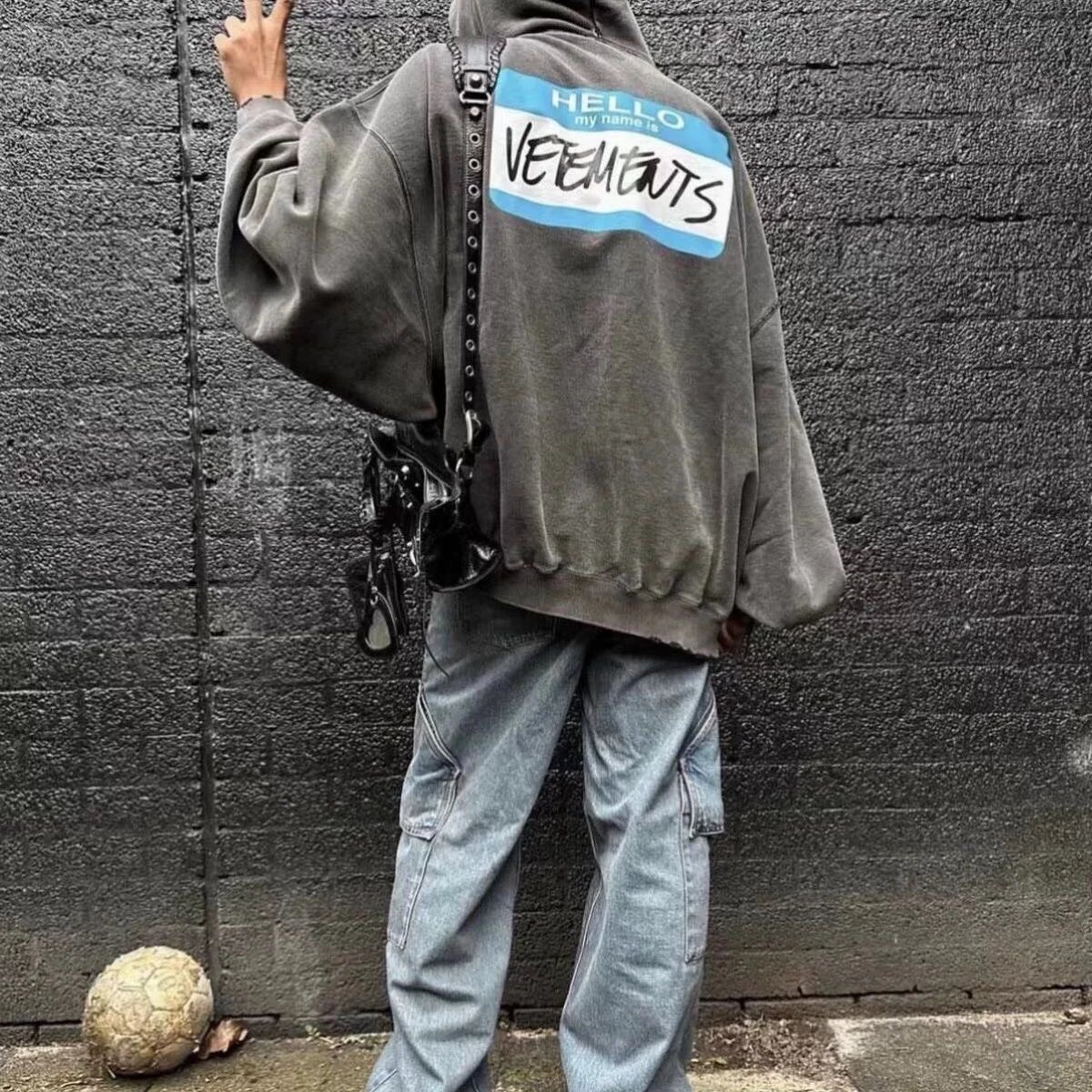 Vetements Hello Name Tag Zip-Up Hoodie Gray - 4