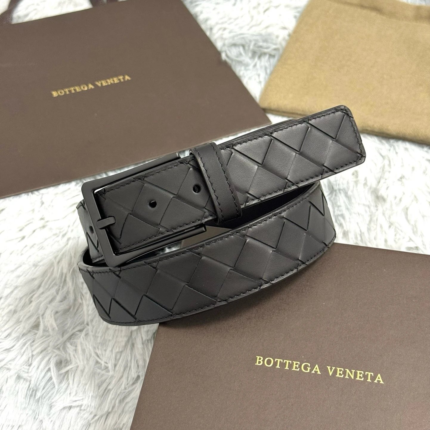 Black gun buckle