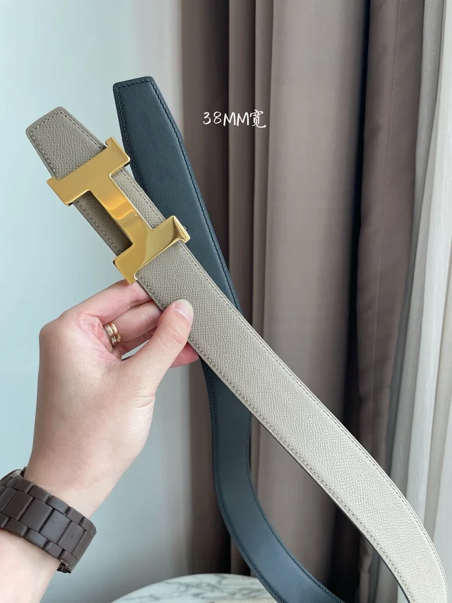 Hermès Belts Constance Reversible Leather Belt, 38 mm product detail image 20