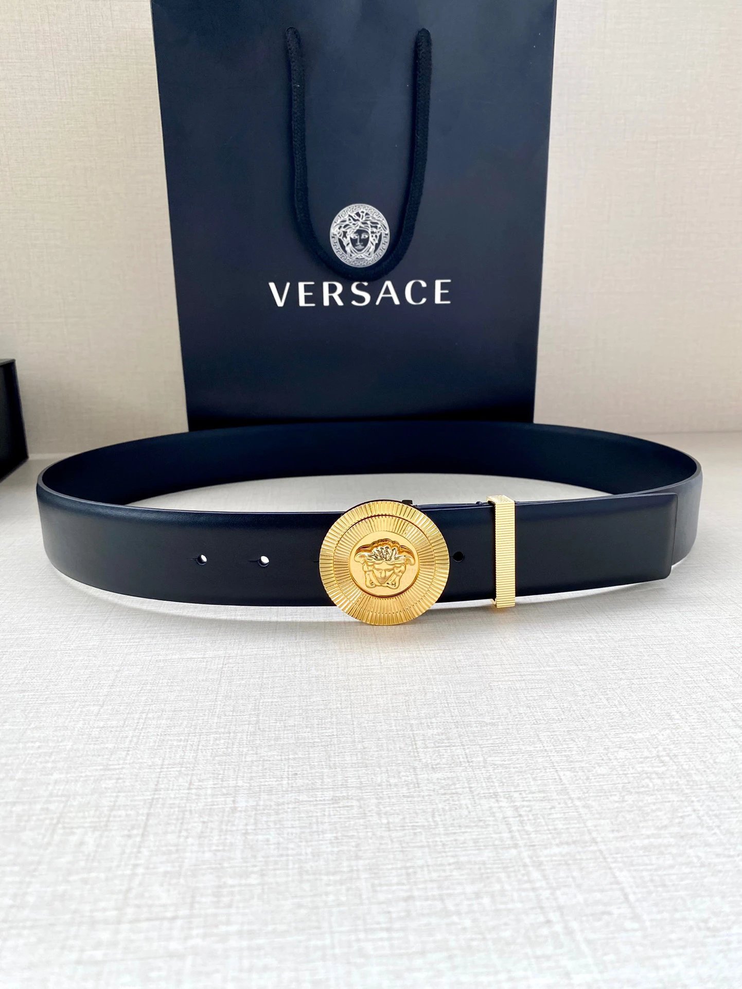 Medusa Leather Belt