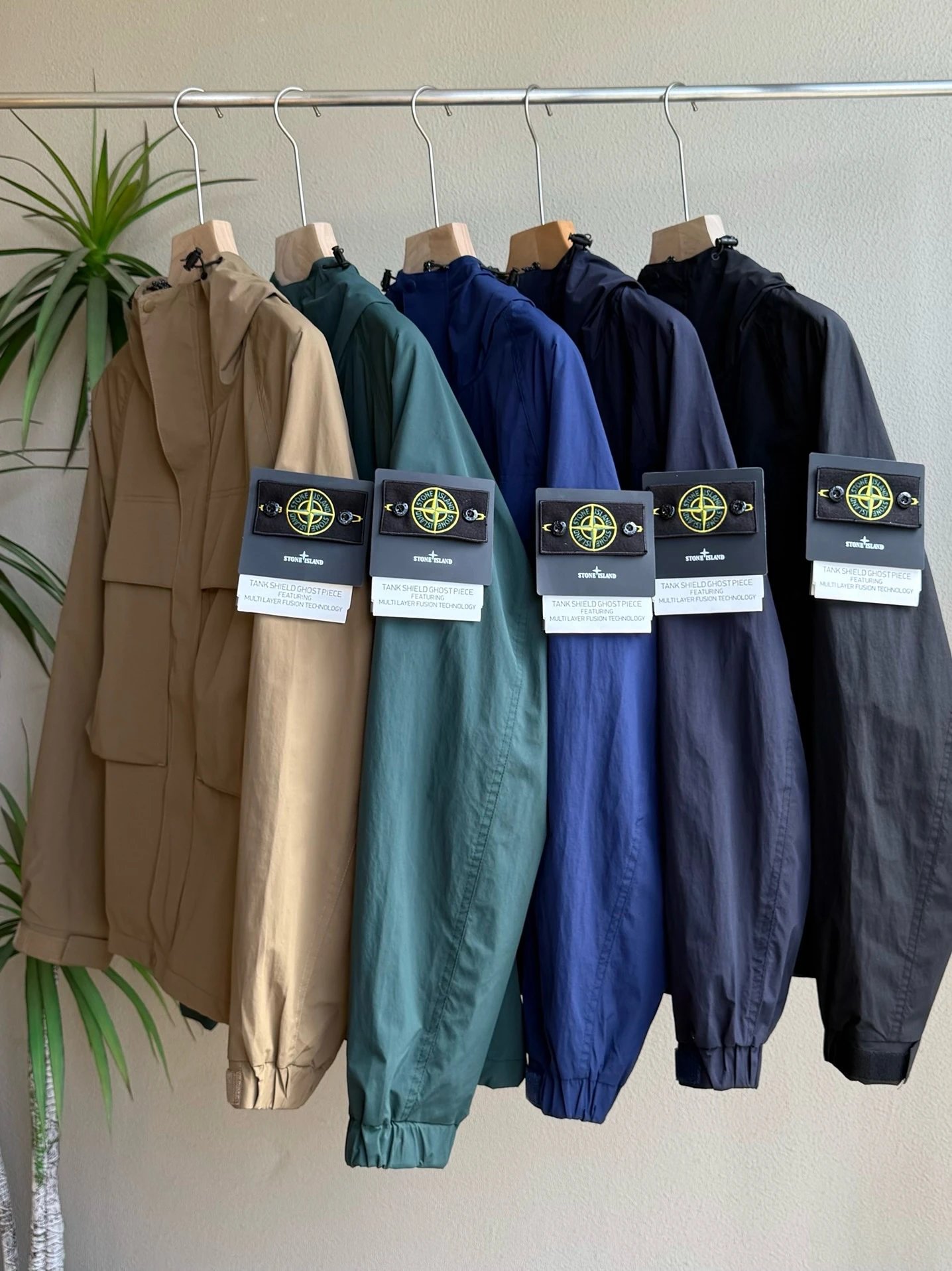 Fall Winter Windproof Hooded Jacket