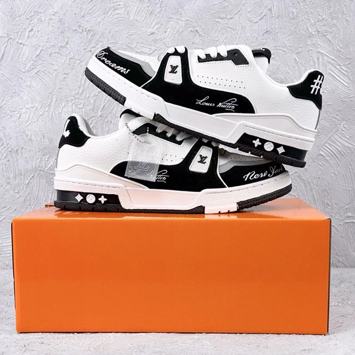 Louis Vuitton Sneakers 11