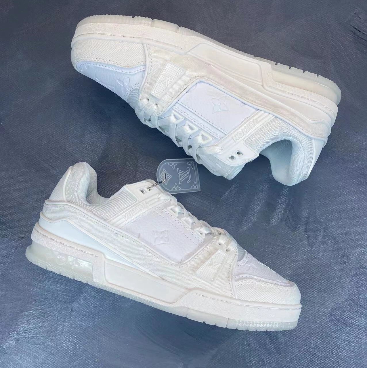 Louis Vuitton Sneakers 3