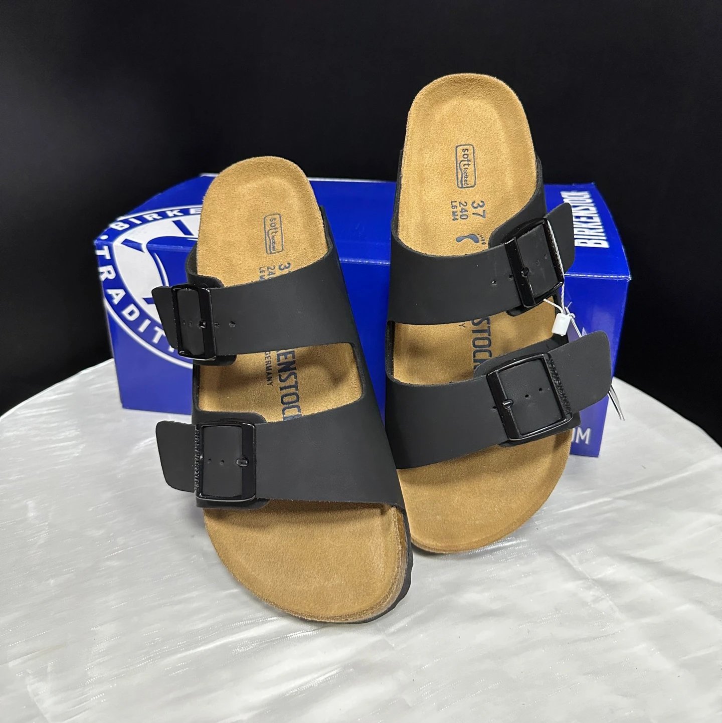 Black leather two-strap double-buckle double-band slide