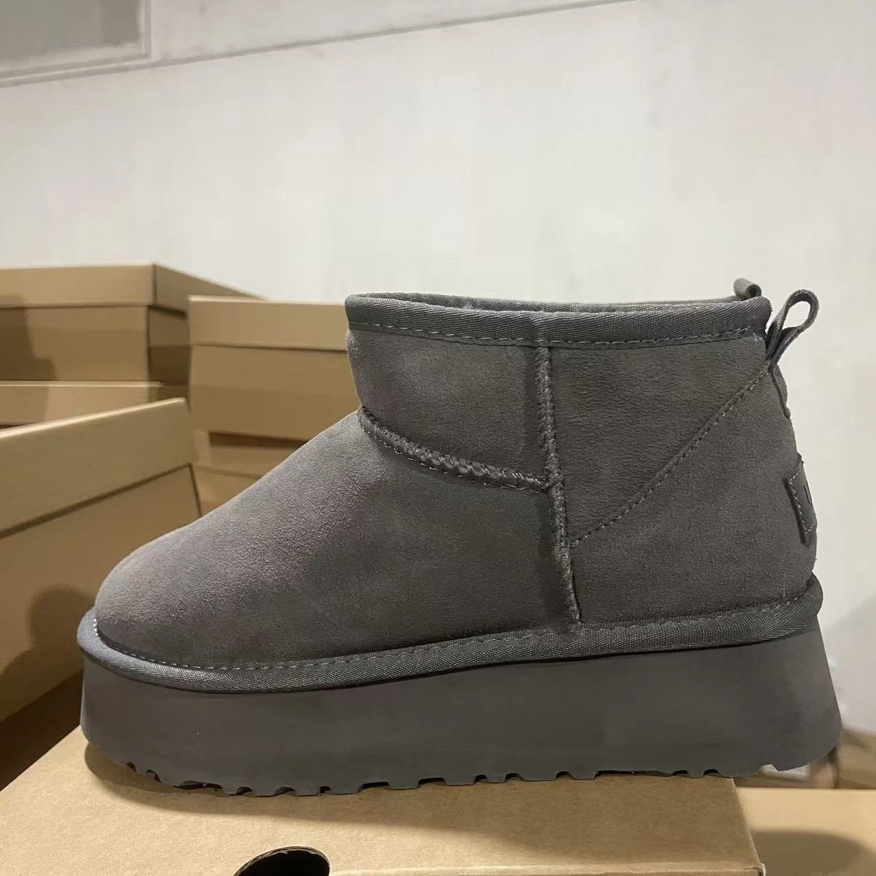 Snow Boots Grey Platform