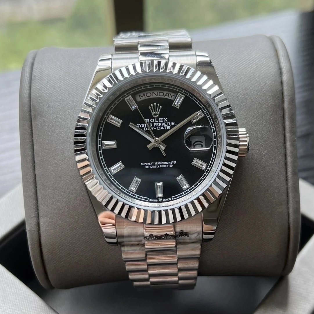 (Diamond Hour Markers) Steel Bracelet Black Dial