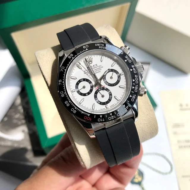 Rolex Watches Daytona chronograph with tachymeter bezel and rubber strap product detail image 24