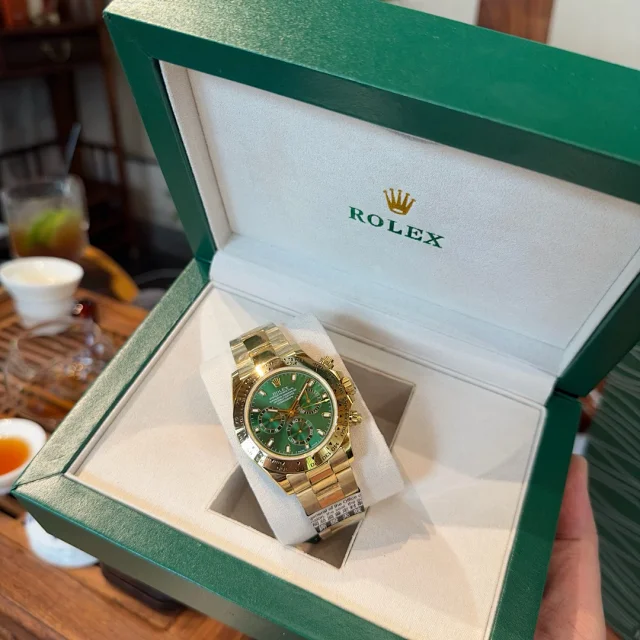 Rolex Watches Daytona chronograph with tachymeter bezel and rubber strap product detail image 44
