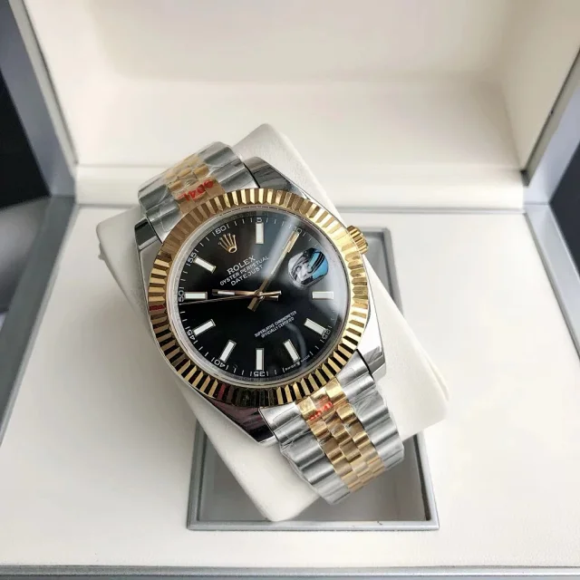 Rolex Watches Oyster Perpetual Datejust-style watch with fluted bezel, date magnifier, and jubilee bracelet product detail image 66