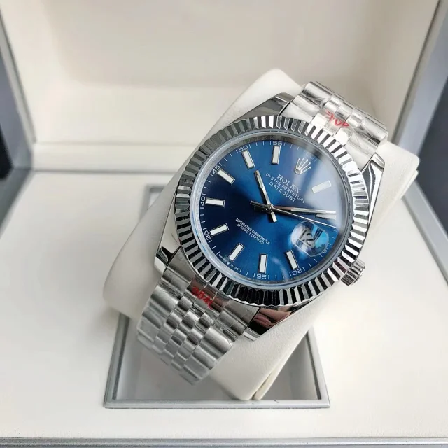 Rolex Watches Oyster Perpetual Datejust-style watch with fluted bezel, date magnifier, and jubilee bracelet product detail image 48