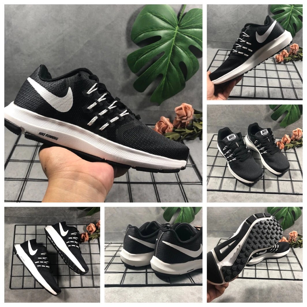 Lunar Mesh Running Shoe