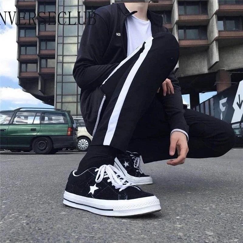 One Star low-top canvas sneakers