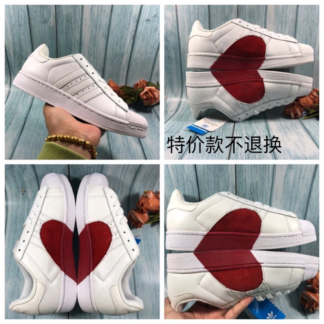 Shell Toe Blue Red Heart