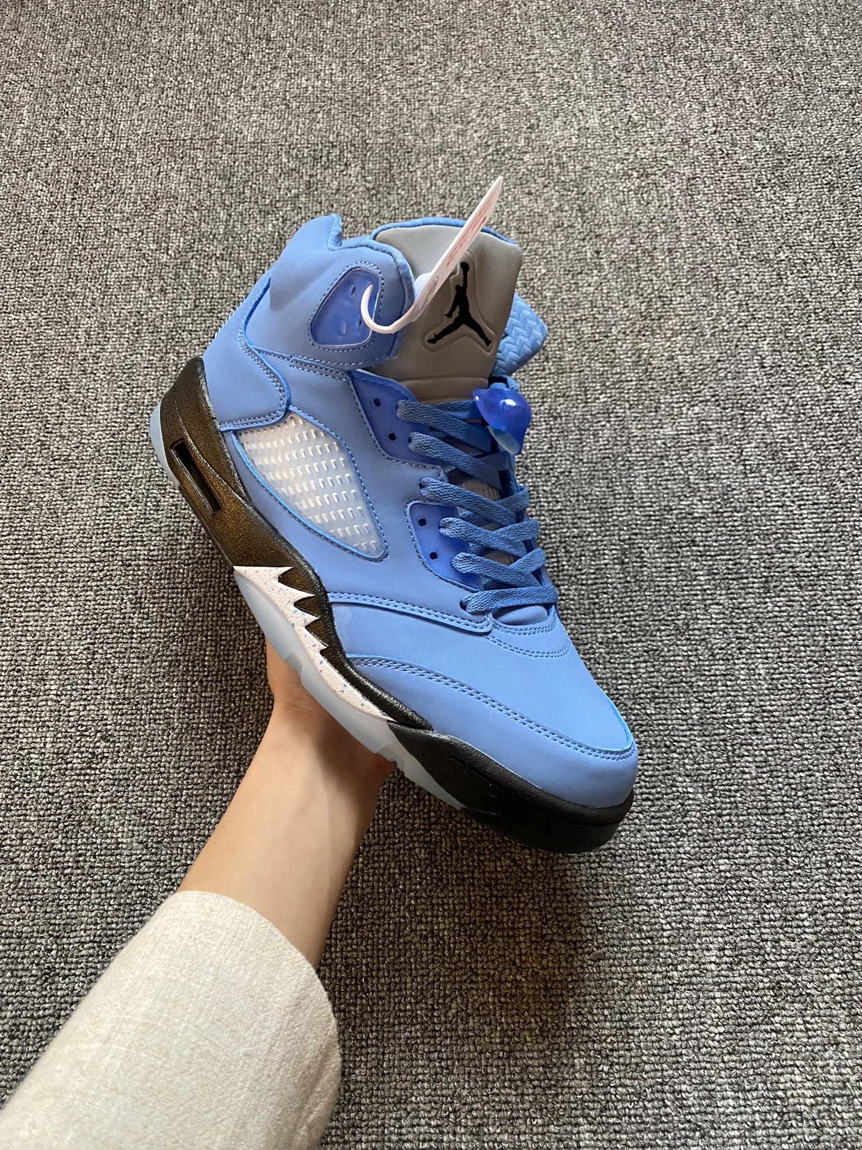 High-End A5 Deep Blue Top-Layer Suede Real Air Cushion Mid-Top Basketball Sneakers