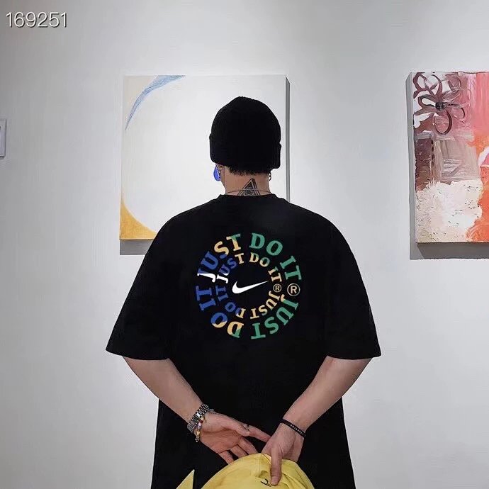Nike tee